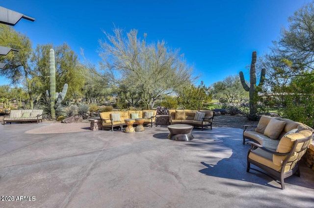 3935 E ROUGH RIDER Road 1144, Phoenix, AZ 85050