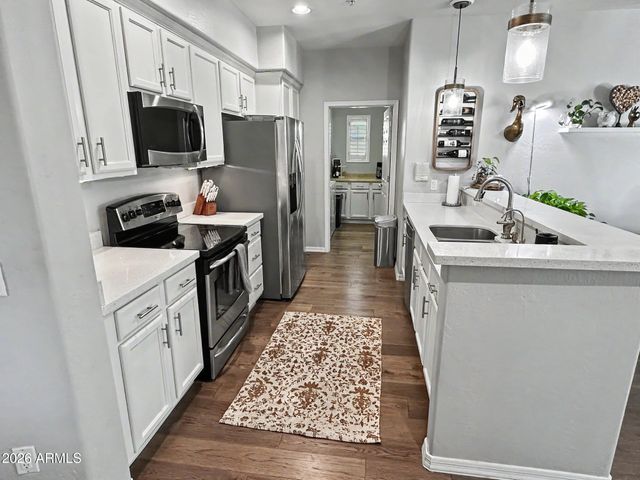 3935 E ROUGH RIDER Road 1144, Phoenix, AZ 85050