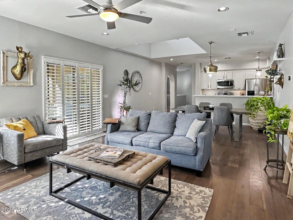 3935 E ROUGH RIDER Road 1144, Phoenix, AZ 85050