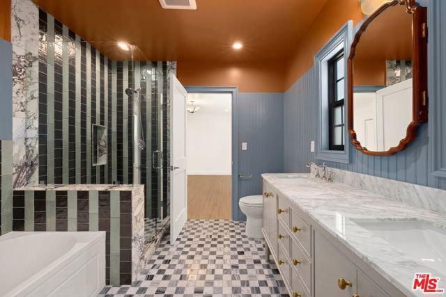 211 S Formosa Avenue, Los Angeles, CA 90036