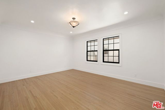 211 S Formosa Avenue, Los Angeles, CA 90036