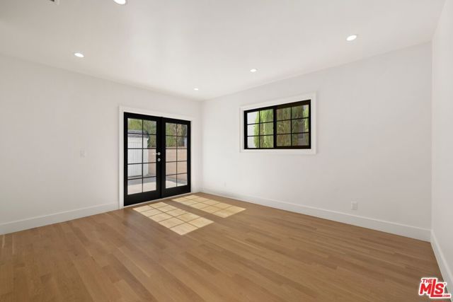 211 S Formosa Avenue, Los Angeles, CA 90036