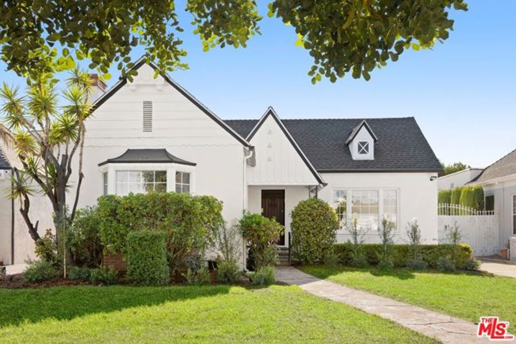211 S Formosa Avenue, Los Angeles, CA 90036