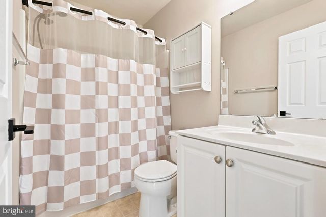 949 CHOLET DR, Collegeville, PA 19426