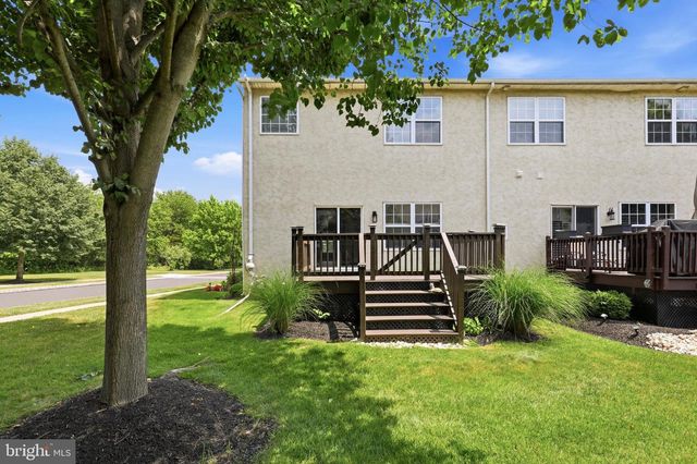 949 CHOLET DR, Collegeville, PA 19426