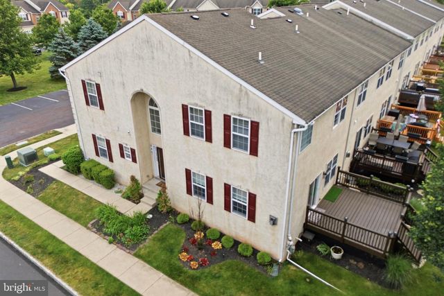 949 CHOLET DR, Collegeville, PA 19426