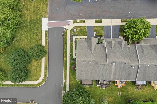949 CHOLET DR, Collegeville, PA 19426