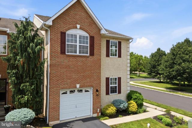 949 CHOLET DR, Collegeville, PA 19426