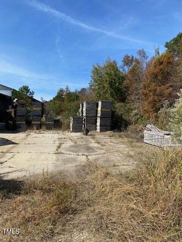 12055 E Nc 55, Dunn, NC 28334