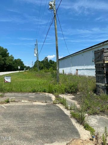 12055 E Nc 55, Dunn, NC 28334