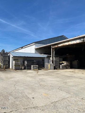 12055 E Nc 55, Dunn, NC 28334