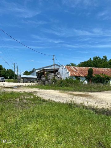 12055 E Nc 55, Dunn, NC 28334