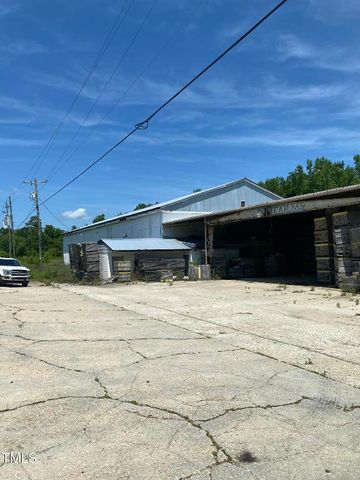 12055 E Nc 55, Dunn, NC 28334