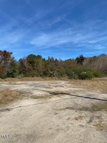 12055 E Nc 55, Dunn, NC 28334