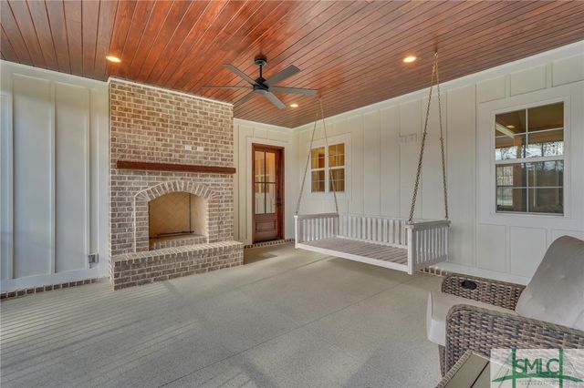 126 Carapace Court, Richmond Hill, GA 31324