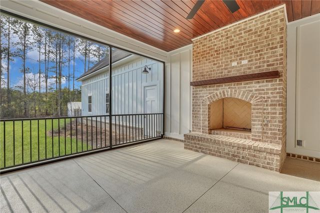 126 Carapace Court, Richmond Hill, GA 31324