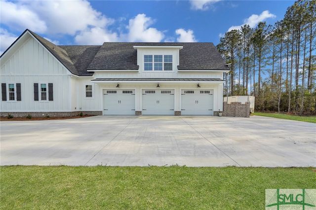 126 Carapace Court, Richmond Hill, GA 31324