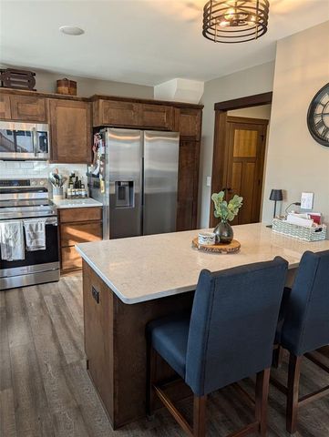 1812 Sloan Street, Eau Claire, WI 54703