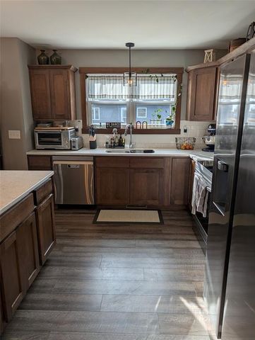 1812 Sloan Street, Eau Claire, WI 54703