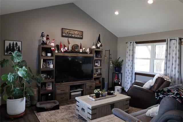 1812 Sloan Street, Eau Claire, WI 54703