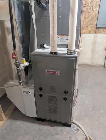 1812 Sloan Street, Eau Claire, WI 54703