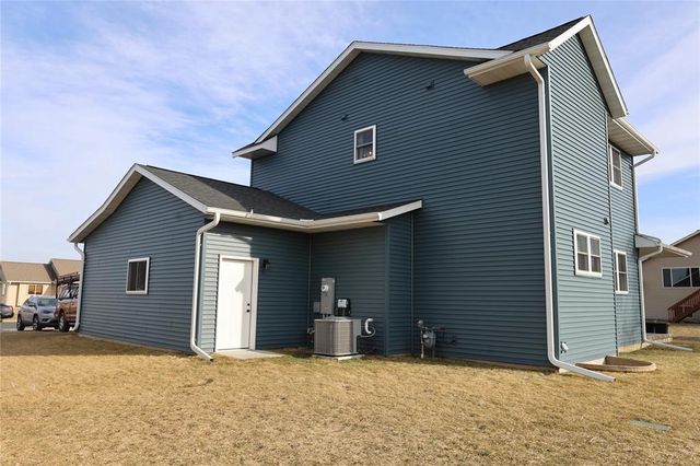 1812 Sloan Street, Eau Claire, WI 54703