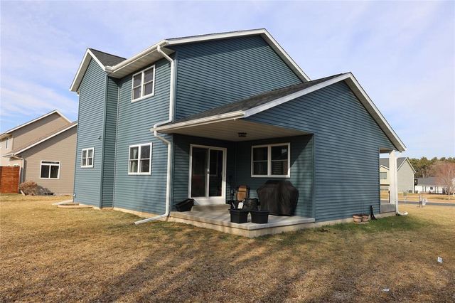 1812 Sloan Street, Eau Claire, WI 54703