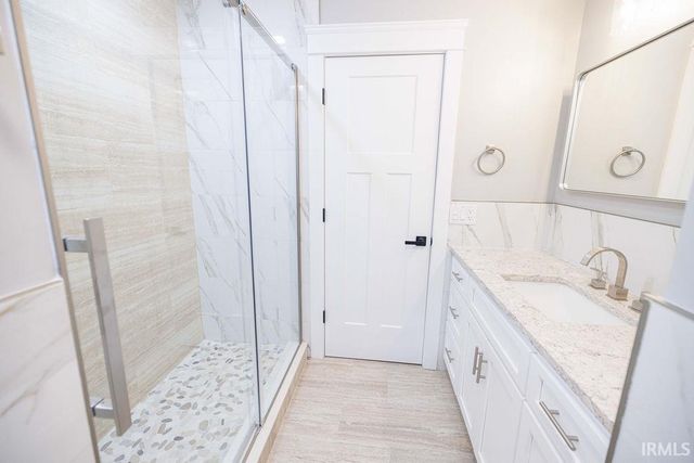 633 S Ravencrest Avenue, Bloomington, IN 47401