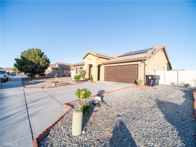 16066 Pawnee Place, Victorville, CA 92394