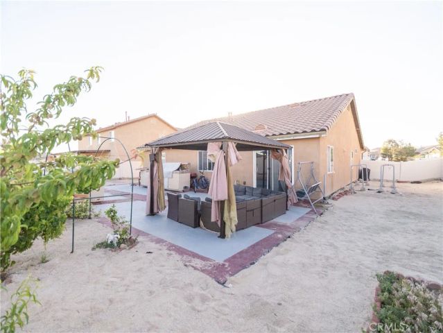16066 Pawnee Place, Victorville, CA 92394