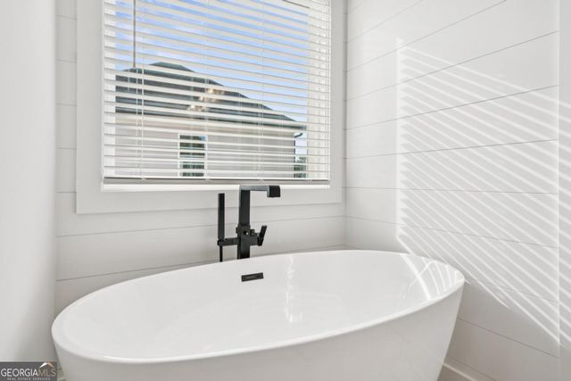 1573 Reserve Manor Court, Lawrenceville, GA 30043