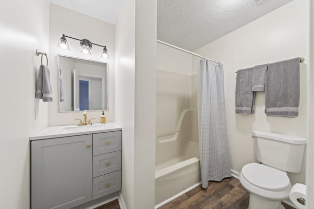 7190 Bahne Rd, Fairview, TN 37062