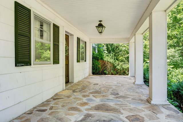 7190 Bahne Rd, Fairview, TN 37062