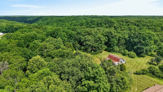 7190 Bahne Rd, Fairview, TN 37062