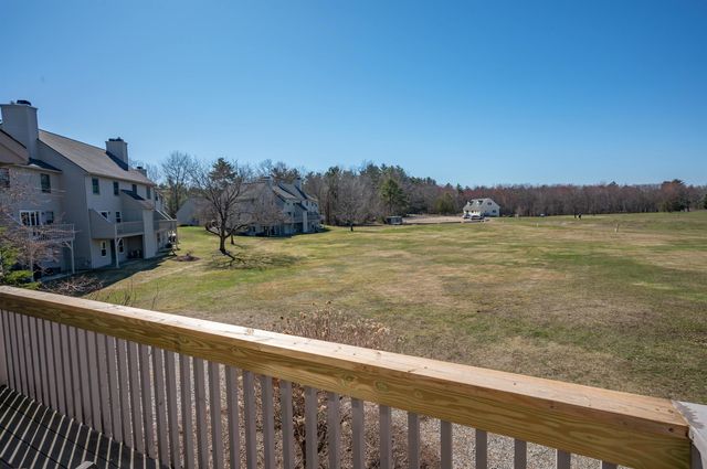 8 Veterans Road Unit 8, Amherst, NH 03031