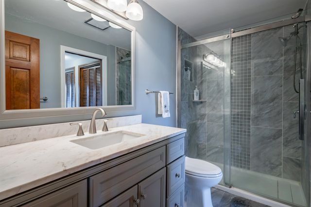 8 Veterans Road Unit 8, Amherst, NH 03031