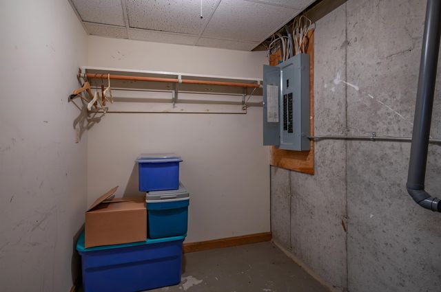 8 Veterans Road Unit 8, Amherst, NH 03031