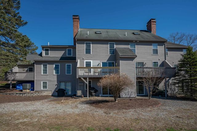8 Veterans Road Unit 8, Amherst, NH 03031