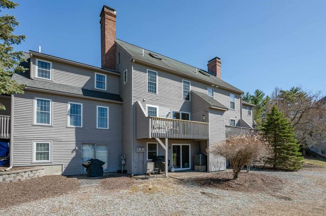 8 Veterans Road Unit 8, Amherst, NH 03031