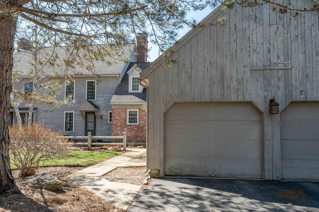 8 Veterans Road Unit 8, Amherst, NH 03031