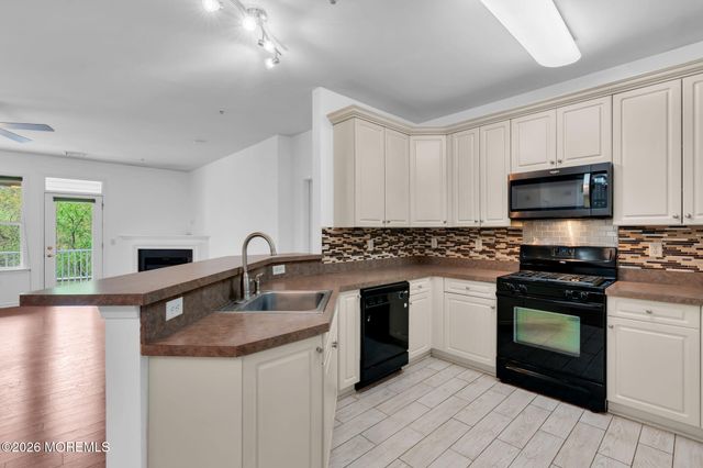 414 Sloan Court, Matawan, NJ 07747