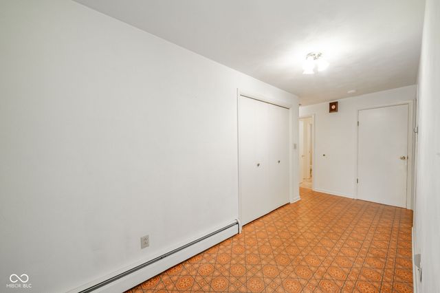 1016 Brunswick Way, Anderson, IN 46012