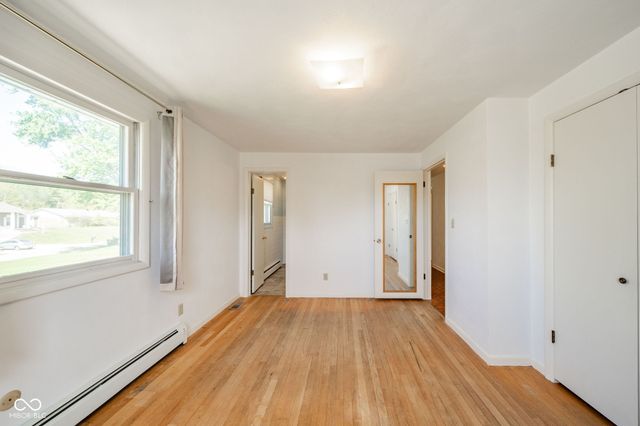 1016 Brunswick Way, Anderson, IN 46012