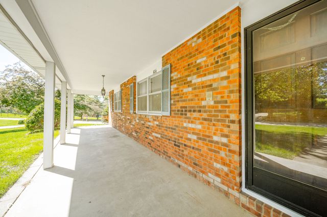 1016 Brunswick Way, Anderson, IN 46012