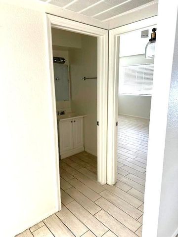 1548 W Sahuaro Drive Apt 4, Phoenix, AZ 85029