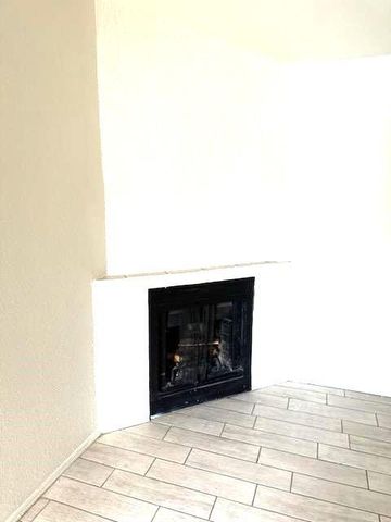 1548 W Sahuaro Drive Apt 4, Phoenix, AZ 85029