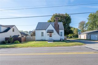 570 Unity St, Unity Twp, PA 15650