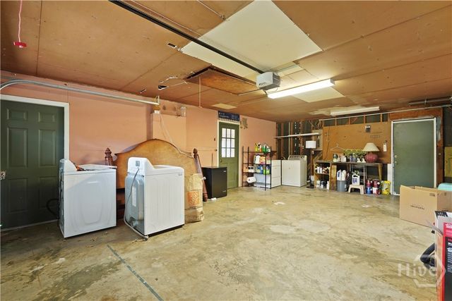 631 Valleybrook Road, Savannah, GA 31419
