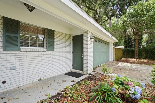 631 Valleybrook Road, Savannah, GA 31419