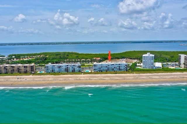 10102 S Ocean Drive 107, Jensen Beach, FL 34957